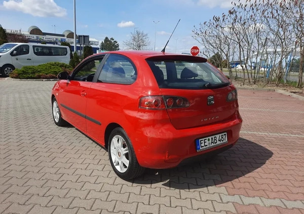 Seat Ibiza cena 6900 przebieg: 141000, rok produkcji 2006 z Sułkowice małe 121